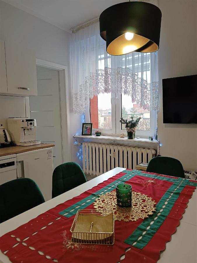 טרנובסקי גאורי Szmaragdowy Apartament Przy Ulicy Opolskiej מראה חיצוני תמונה
