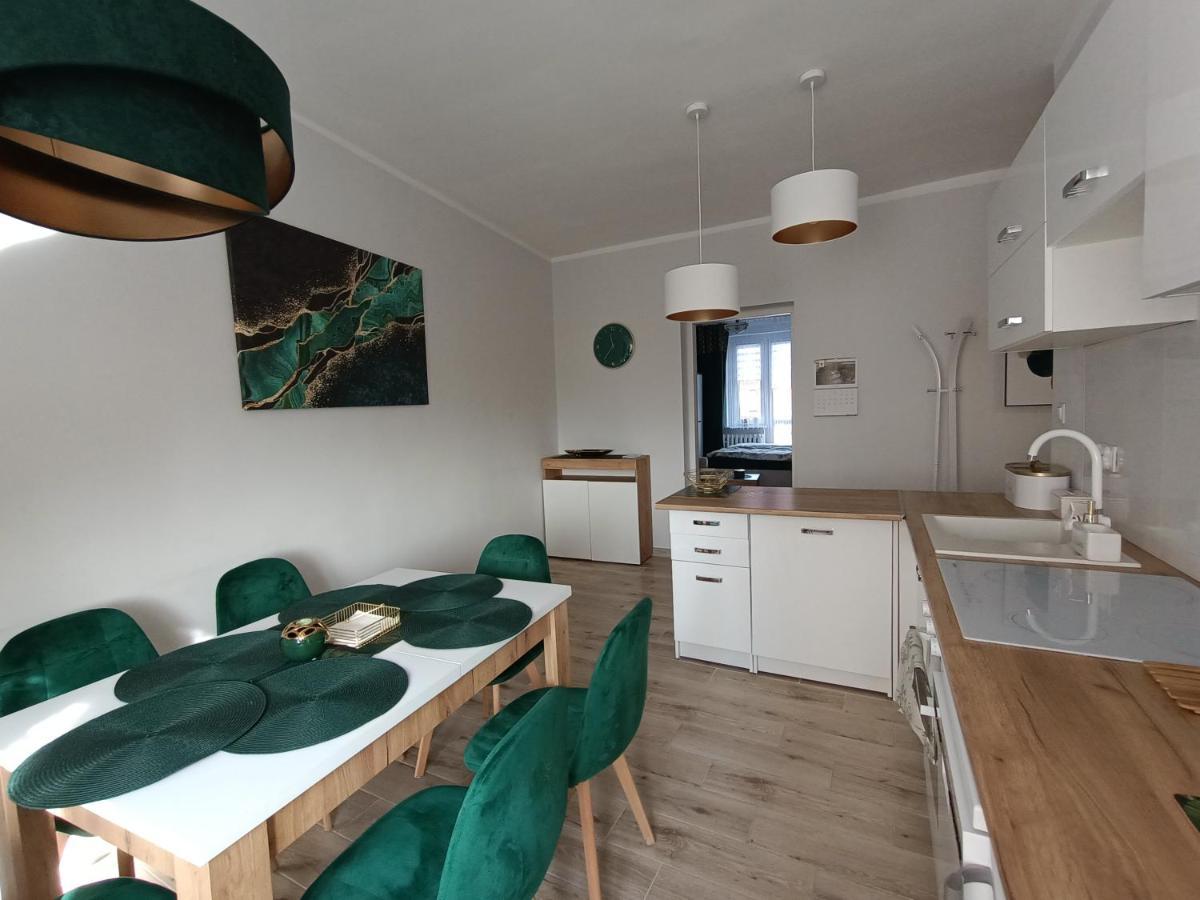 טרנובסקי גאורי Szmaragdowy Apartament Przy Ulicy Opolskiej מראה חיצוני תמונה