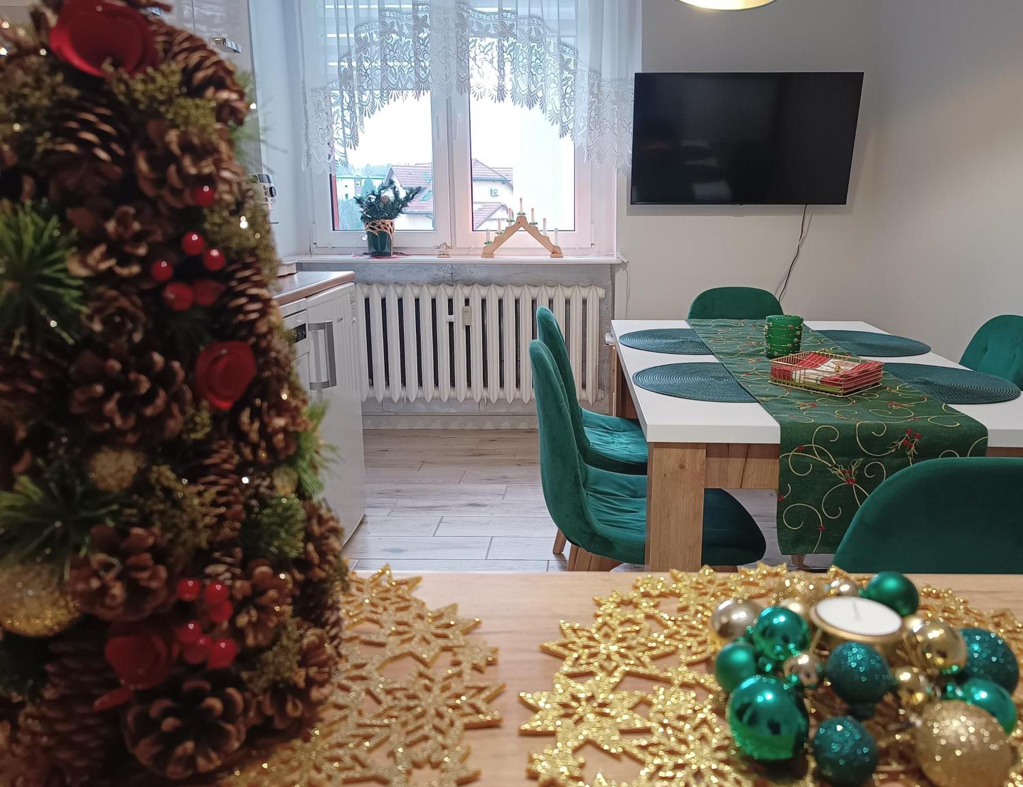 טרנובסקי גאורי Szmaragdowy Apartament Przy Ulicy Opolskiej מראה חיצוני תמונה